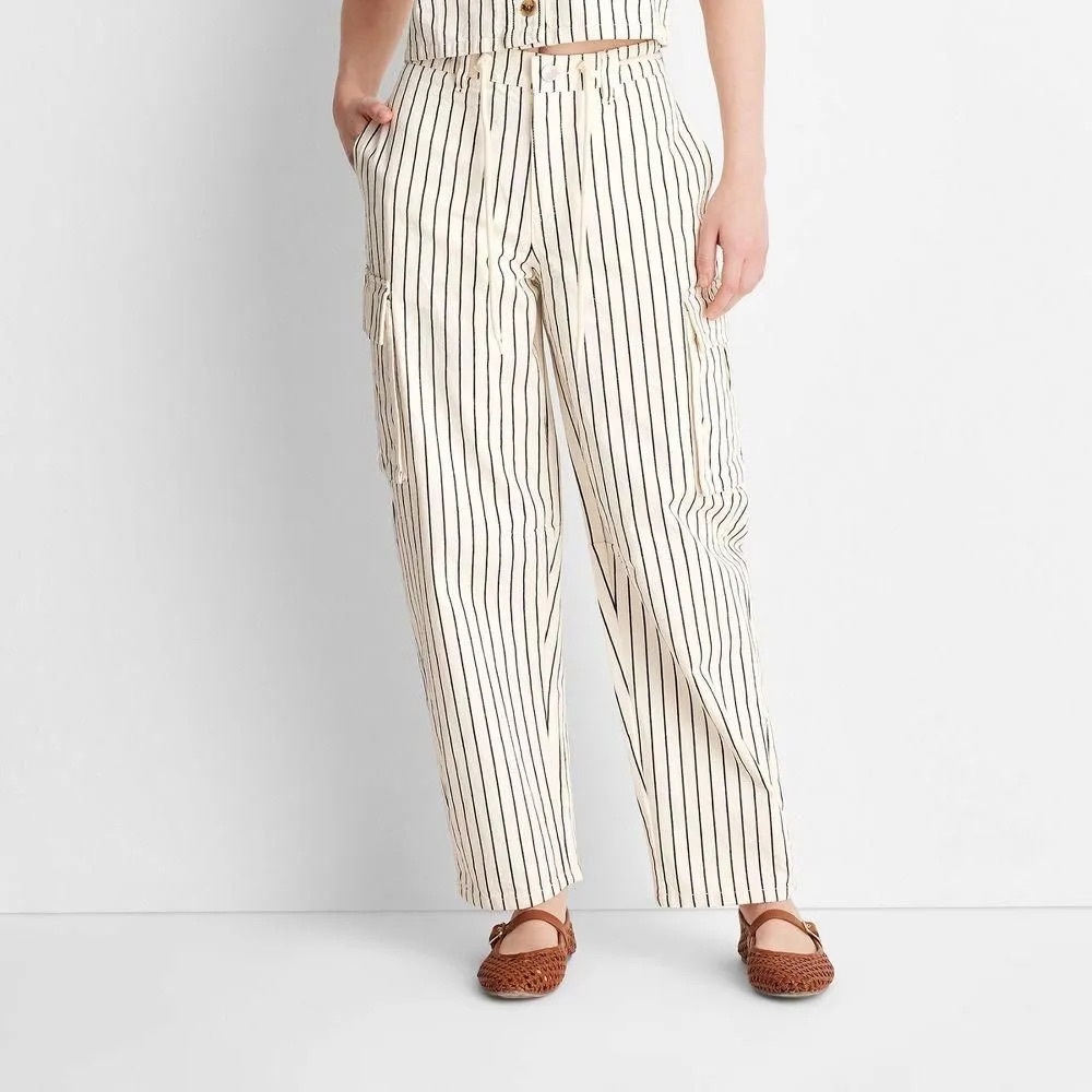 Future collective mid rise Striped cargo barrel Jean - Black and cream sz 10